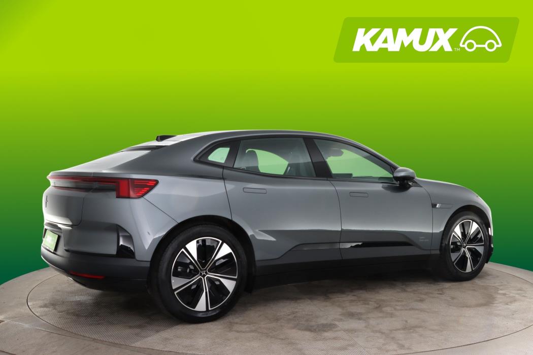 Polestar 4 2025