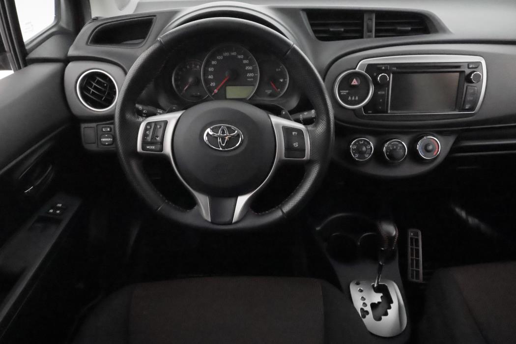 Toyota Yaris 2012