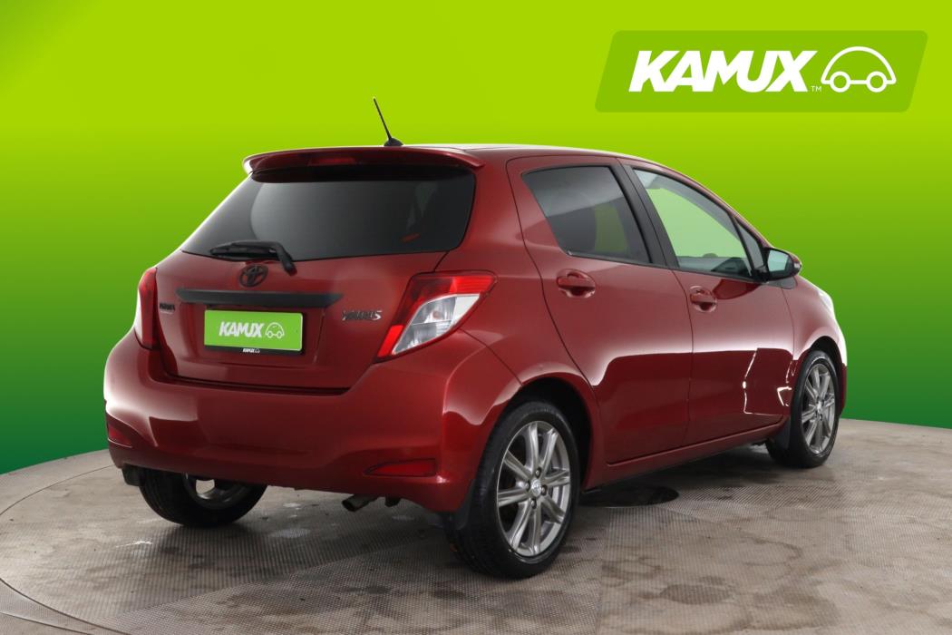 Toyota Yaris 2012
