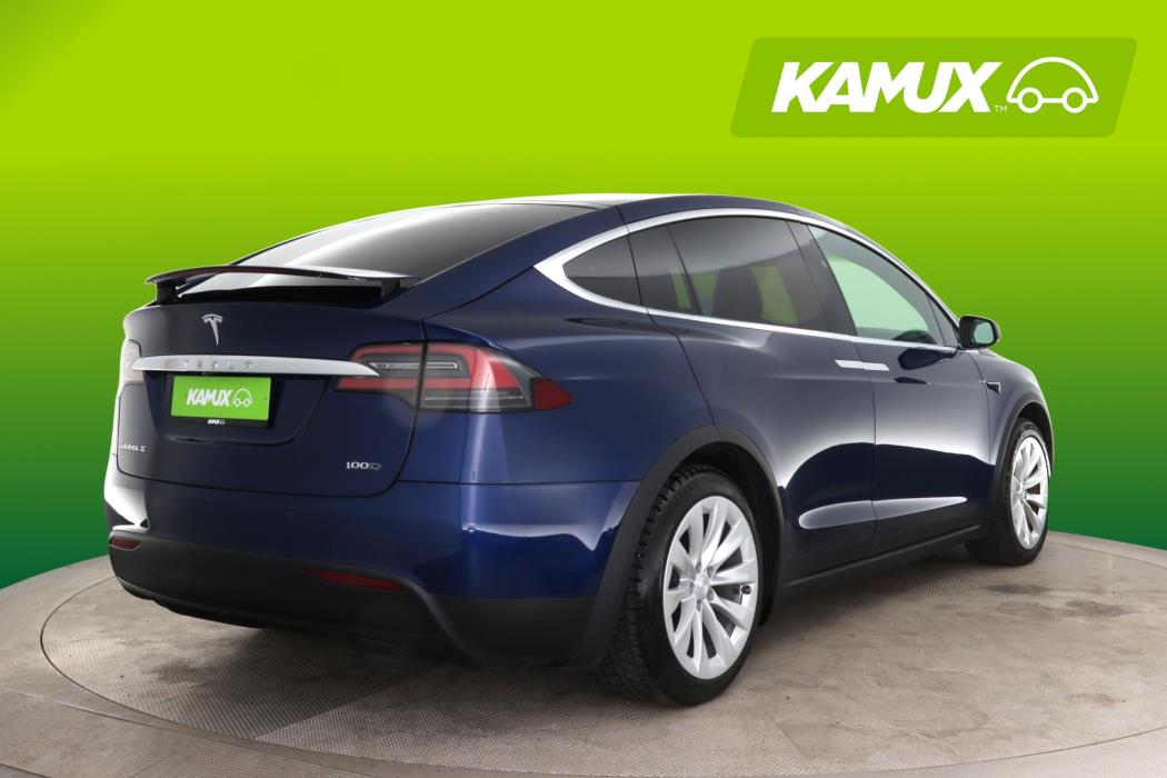 Tesla Model X 2018