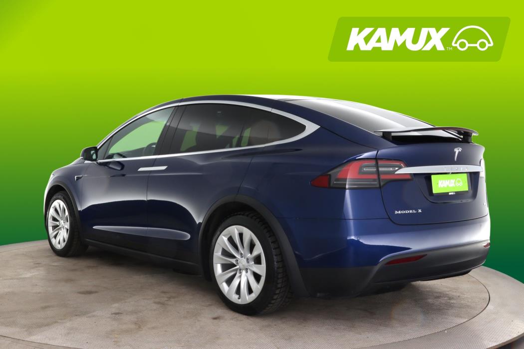 Tesla Model X 2018