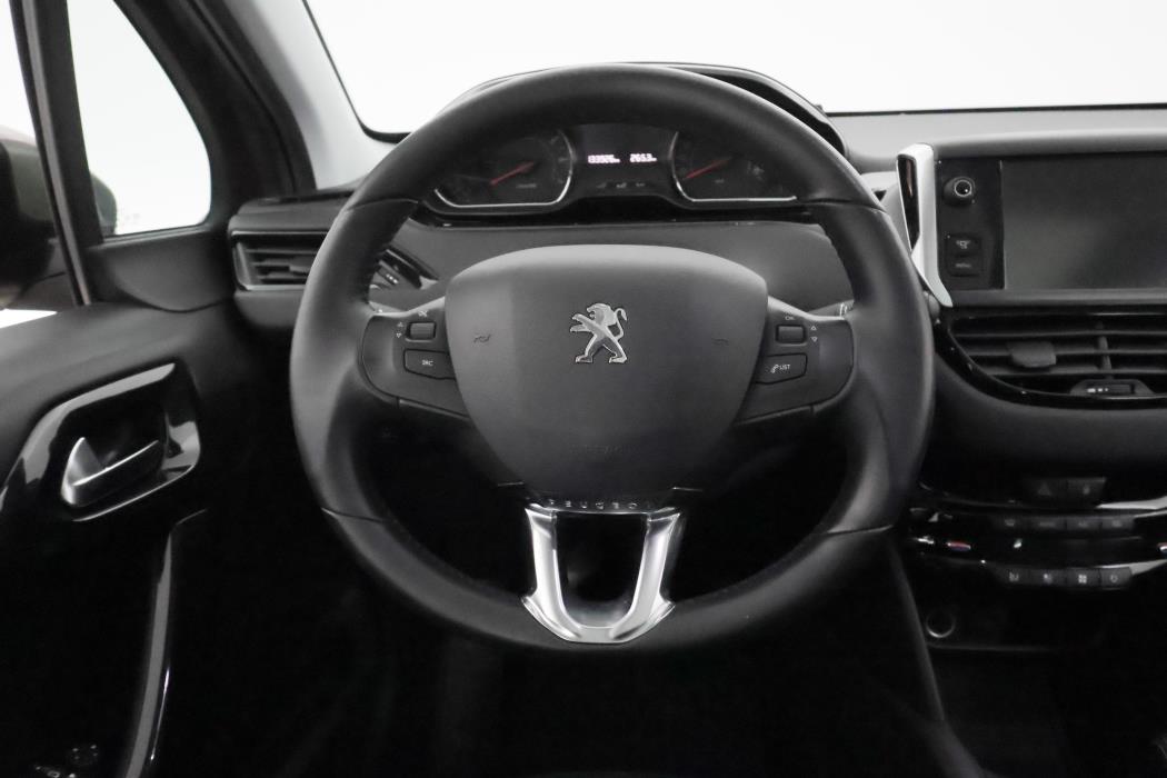 Peugeot 208 2014