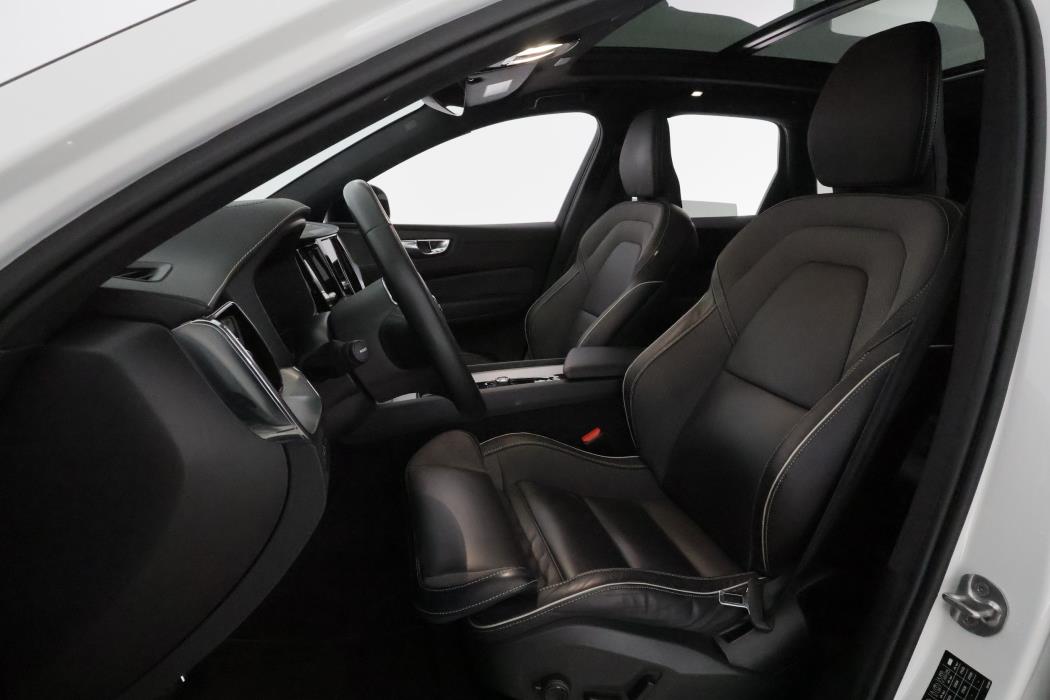 Volvo XC60 2022