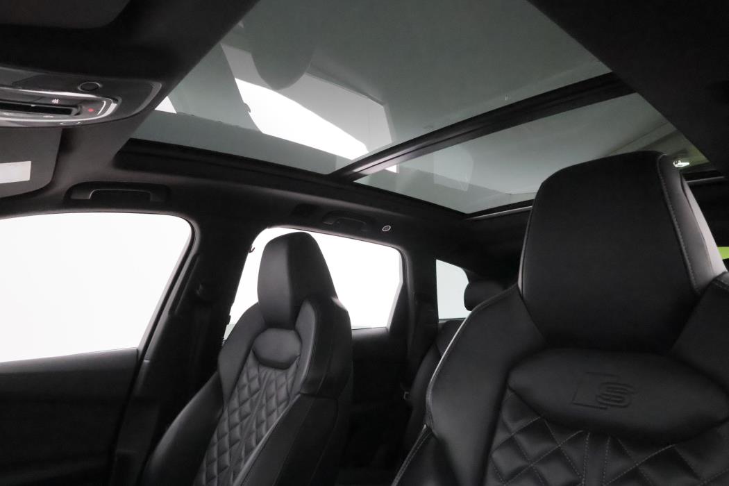 Audi Q7 2021