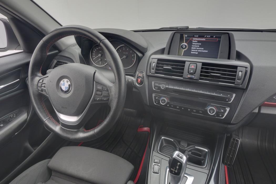 BMW 118 2012