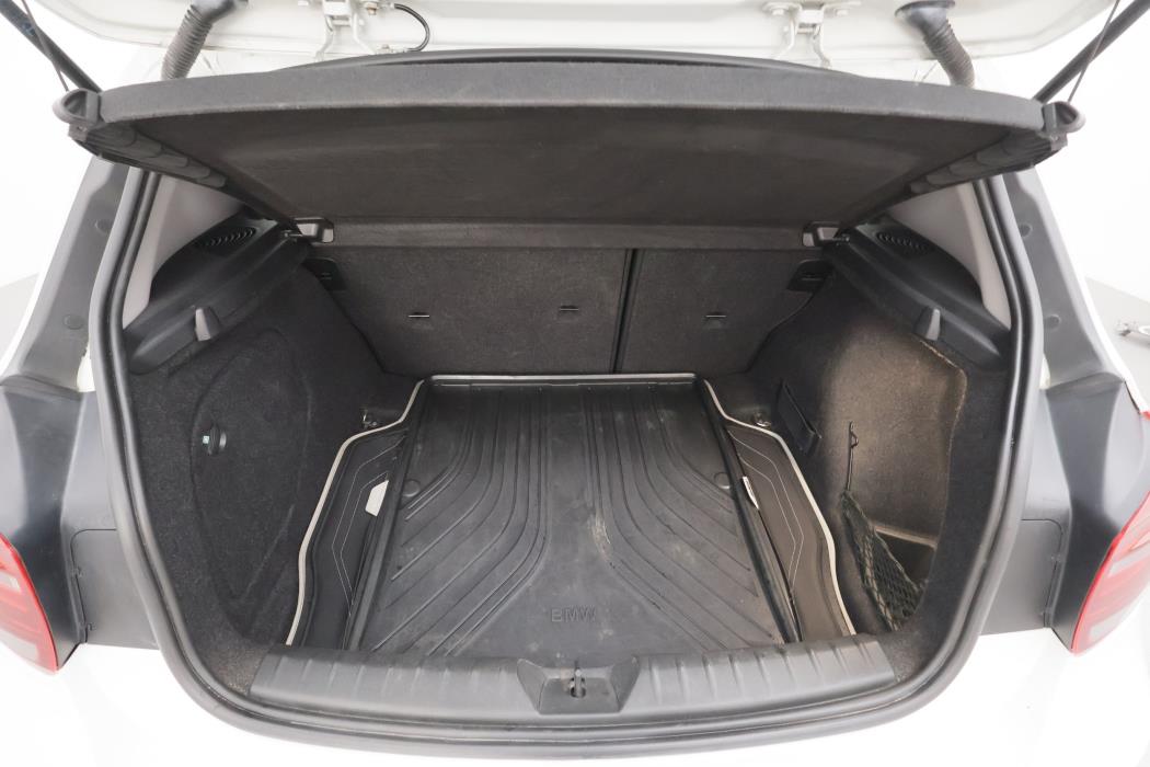 BMW 118 2012