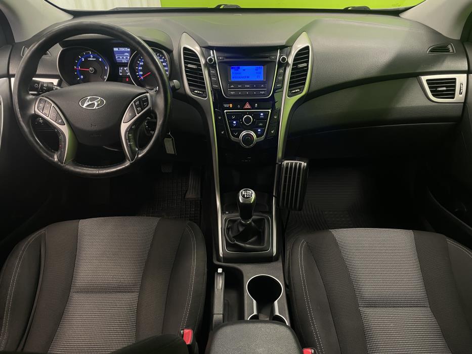 Hyundai i30 2016