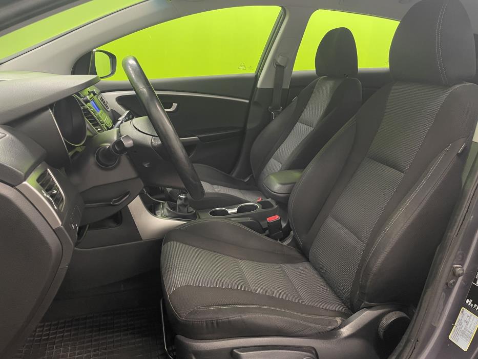 Hyundai i30 2016