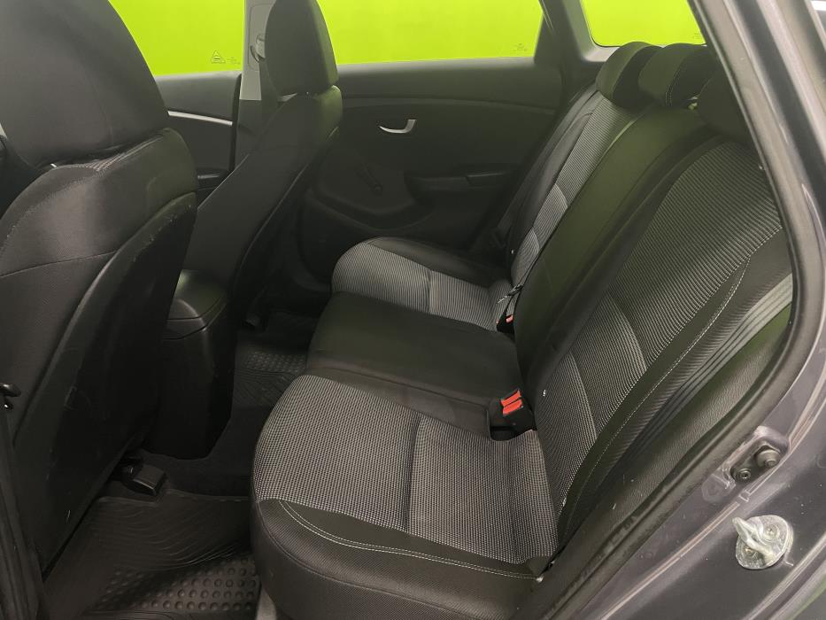 Hyundai i30 2016