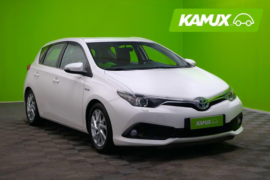 Toyota Auris 2015