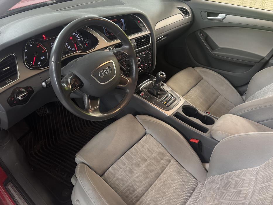 Audi A4 2014