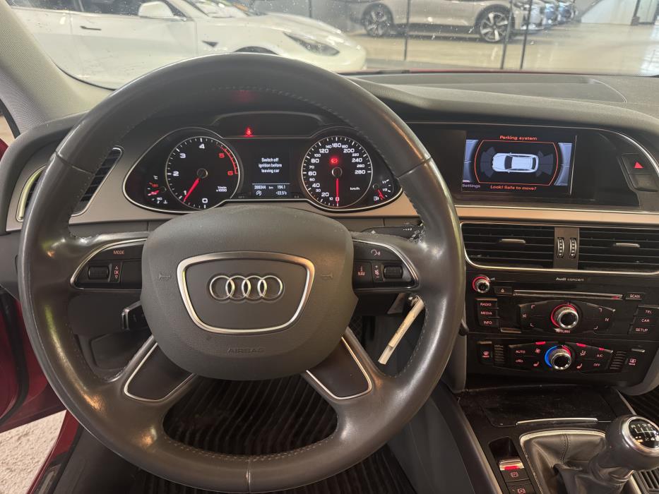 Audi A4 2014