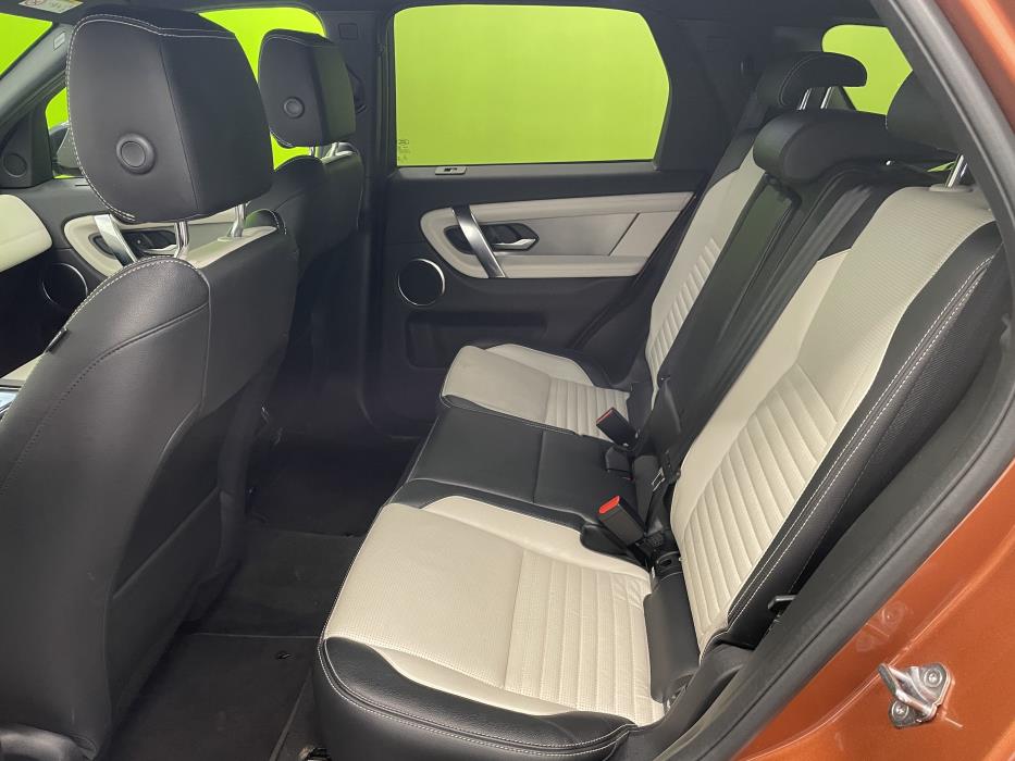 Land Rover Discovery Sport 2022