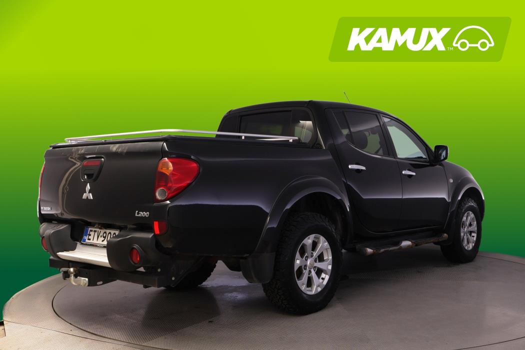 Mitsubishi L200 2011