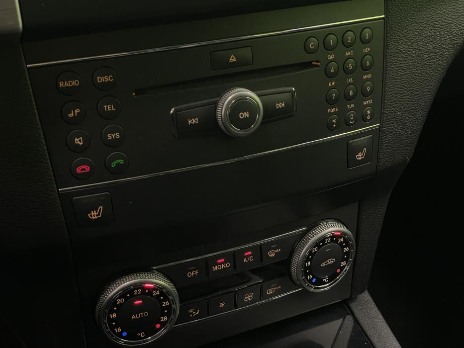 Mercedes-Benz GLK 2010