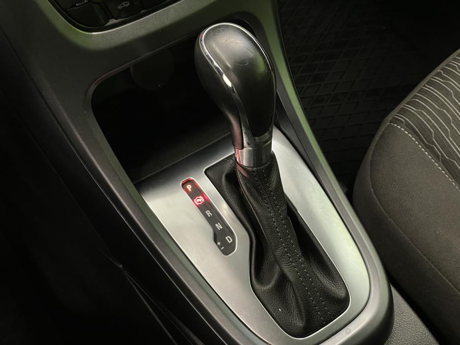Opel Astra 2013
