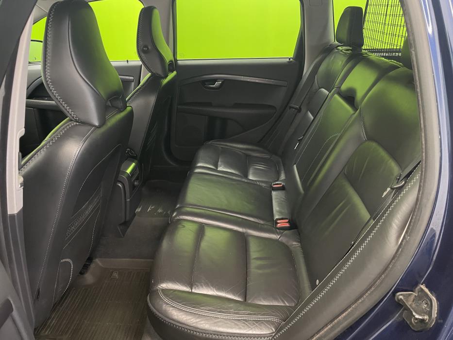Volvo V70 2011