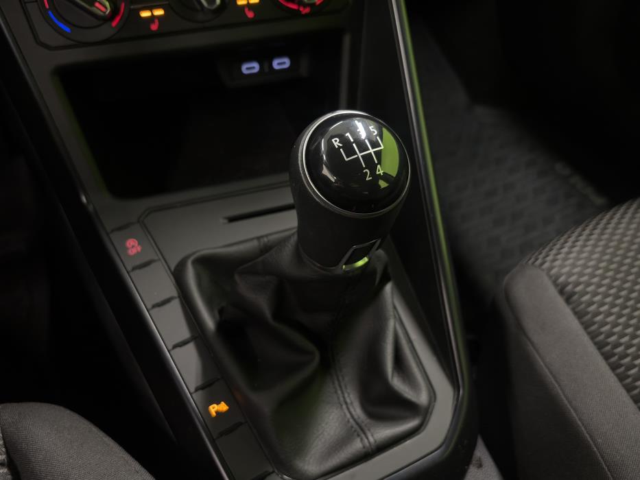 Volkswagen Polo 2021