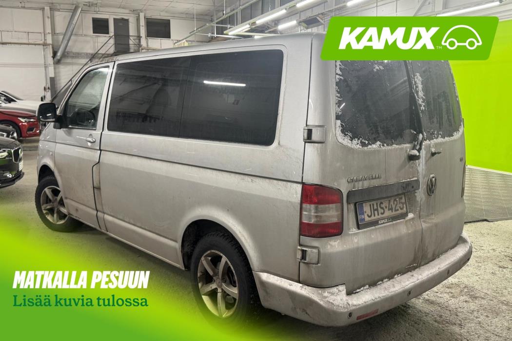 Volkswagen Caravelle 2011