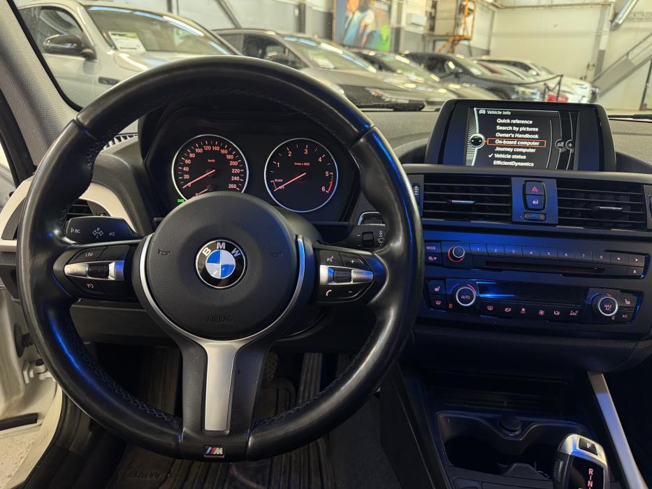 BMW 118 2014