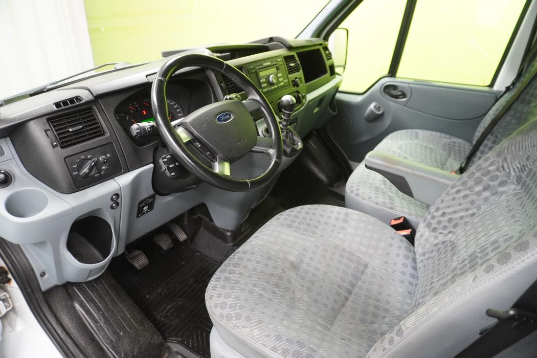 Ford Transit 2012