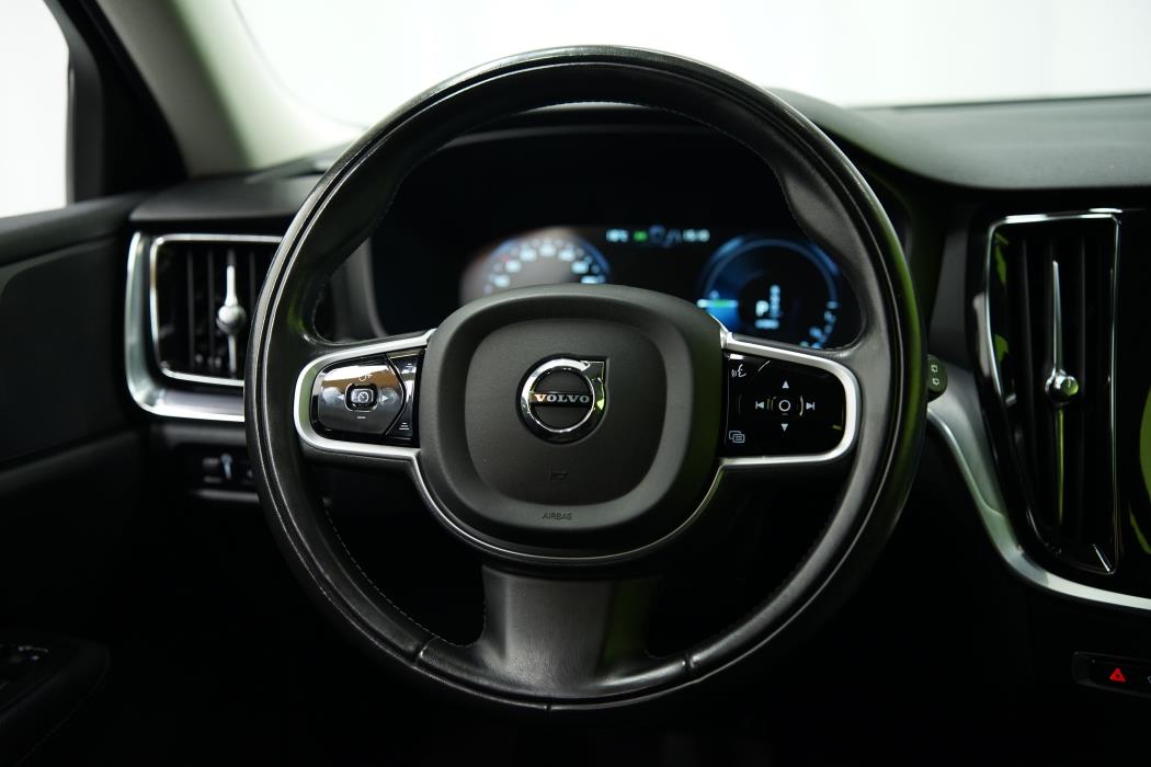 Volvo V60 2021