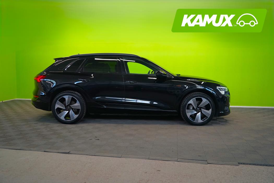 Audi e-tron 2022