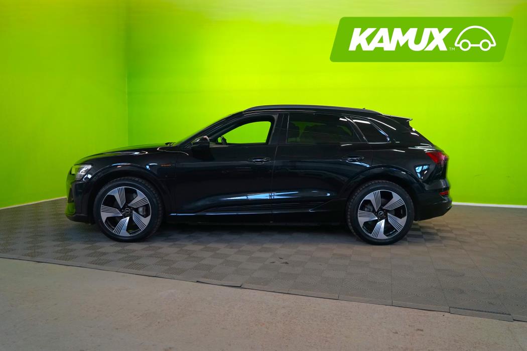 Audi e-tron 2022