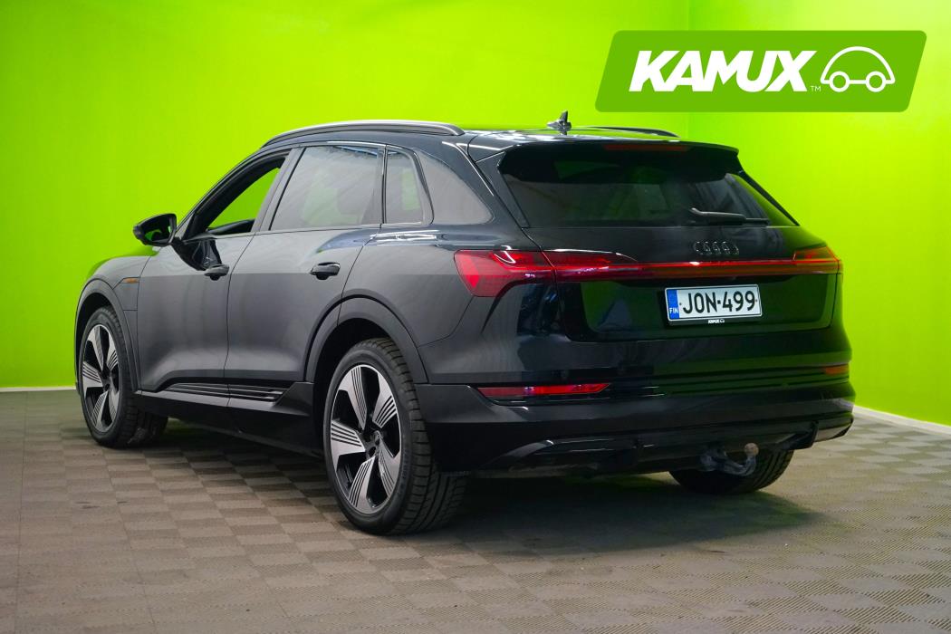 Audi e-tron 2022