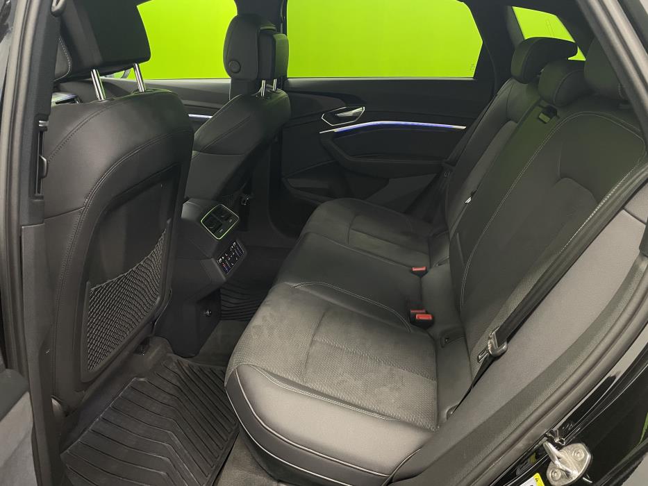 Audi e-tron 2022