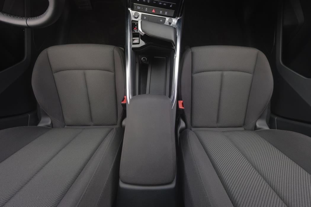 Audi e-tron 2023