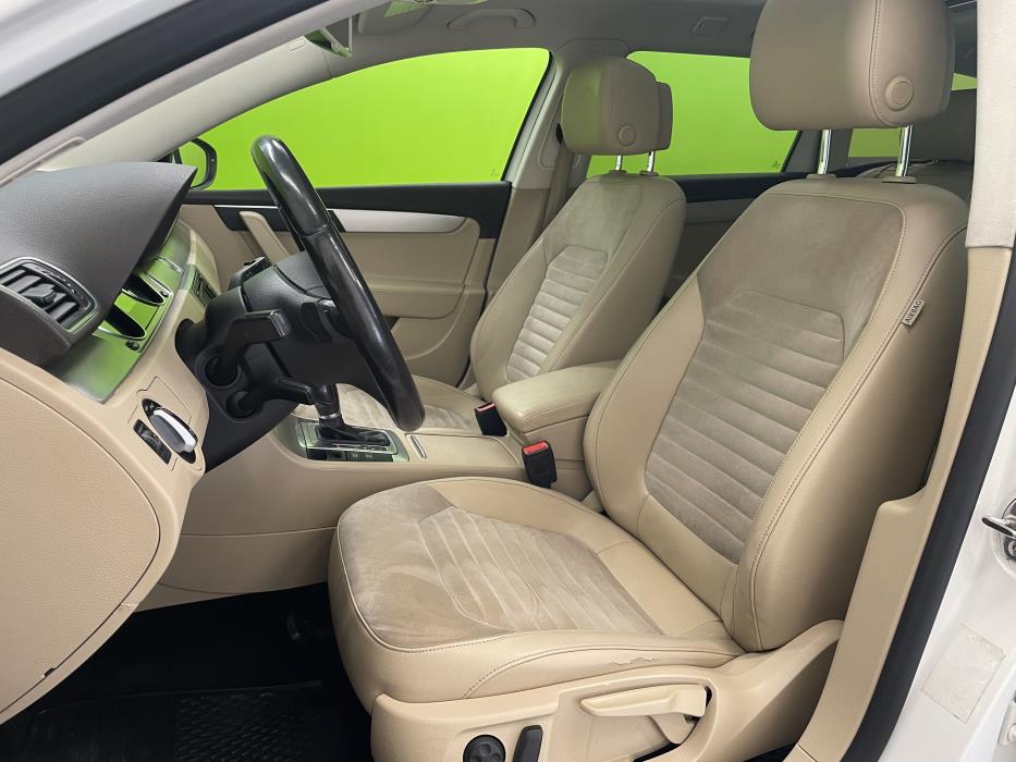 Volkswagen Passat 2013