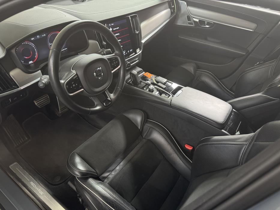 Volvo V90 2020