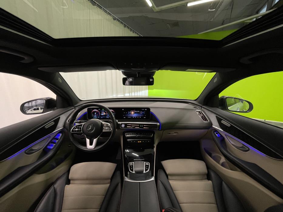Mercedes-Benz EQC 2020