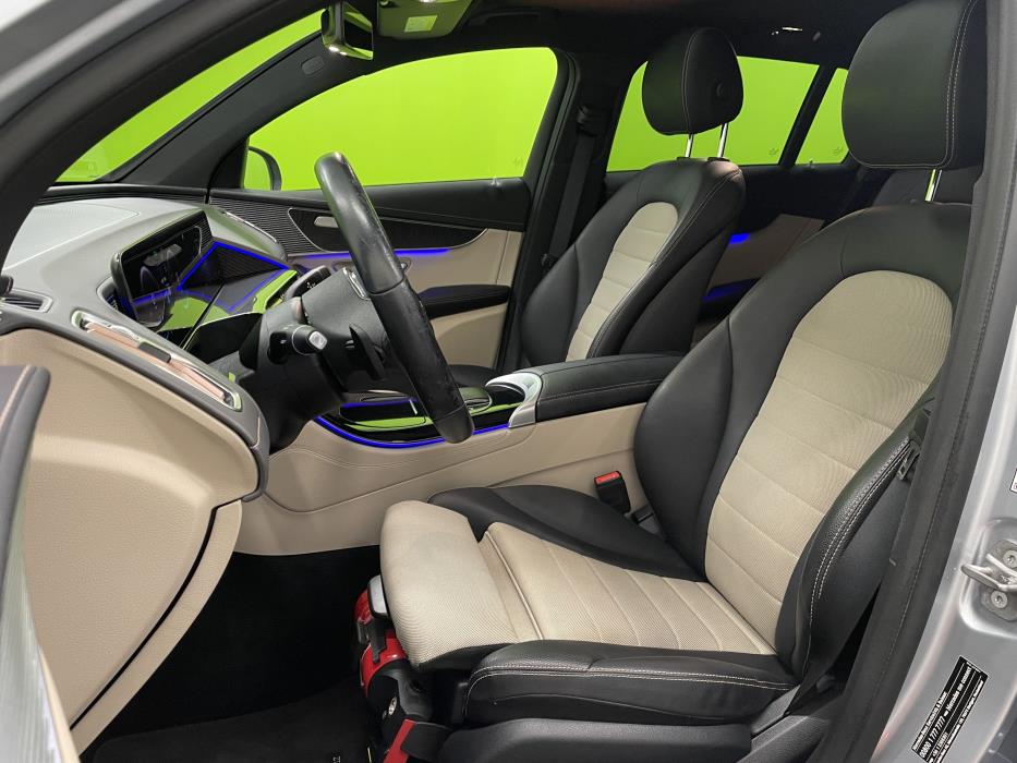 Mercedes-Benz EQC 2020