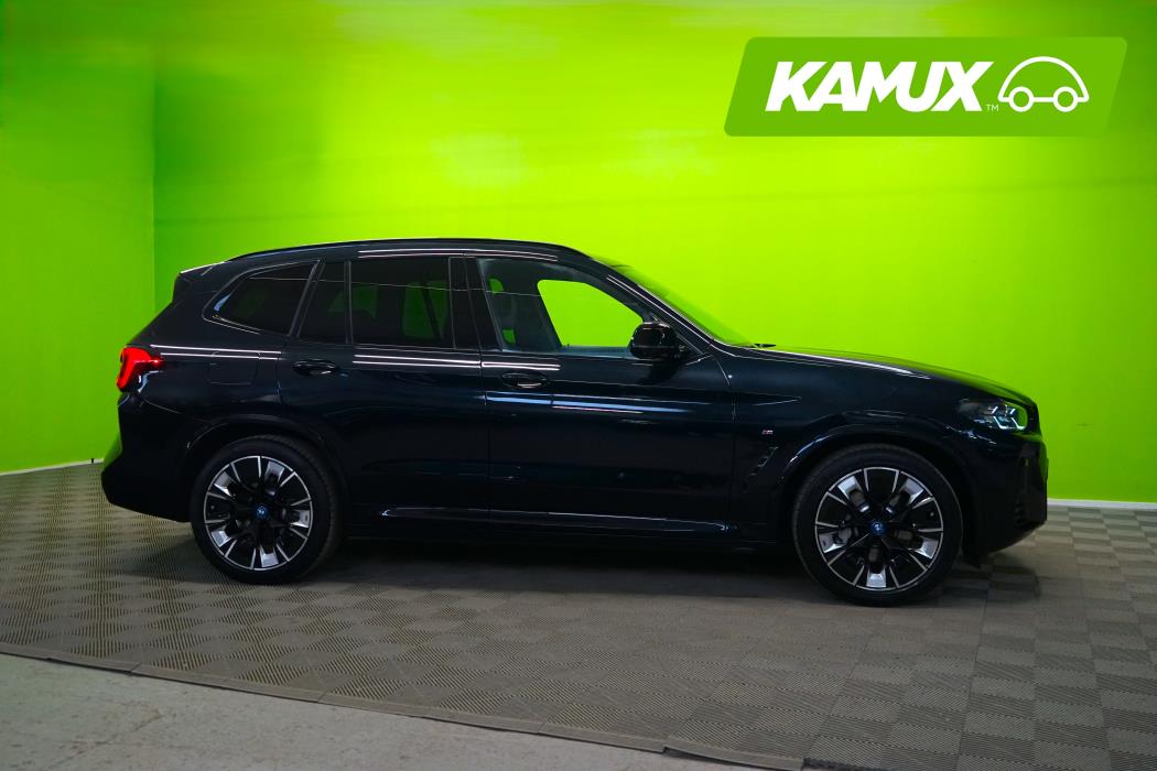 BMW iX3 2022