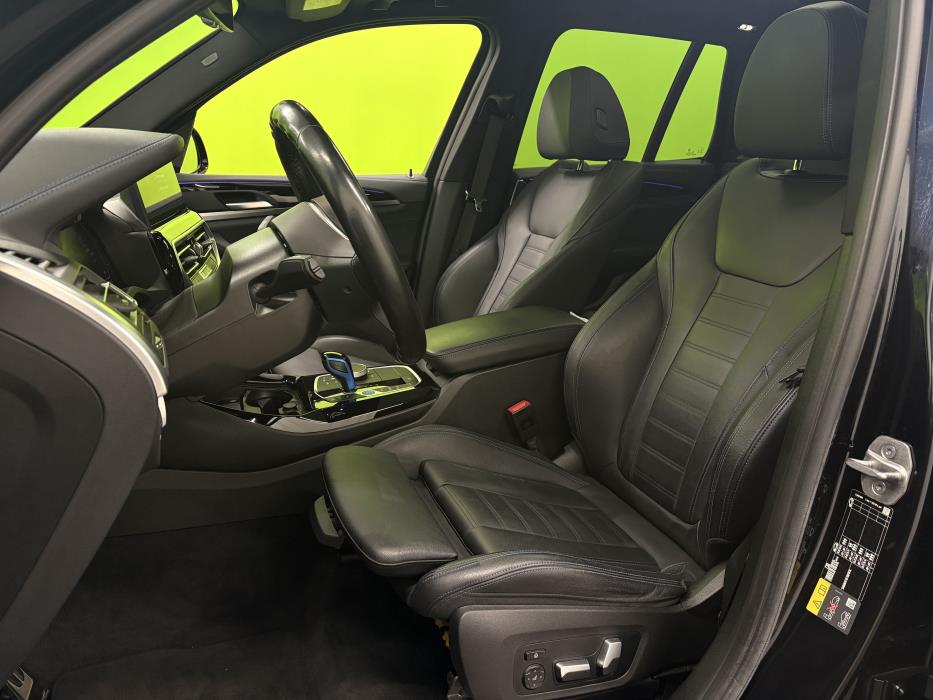 BMW iX3 2022