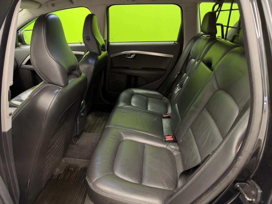 Volvo XC70 2011