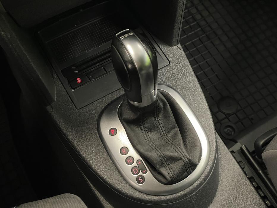 Volkswagen Touran 2011