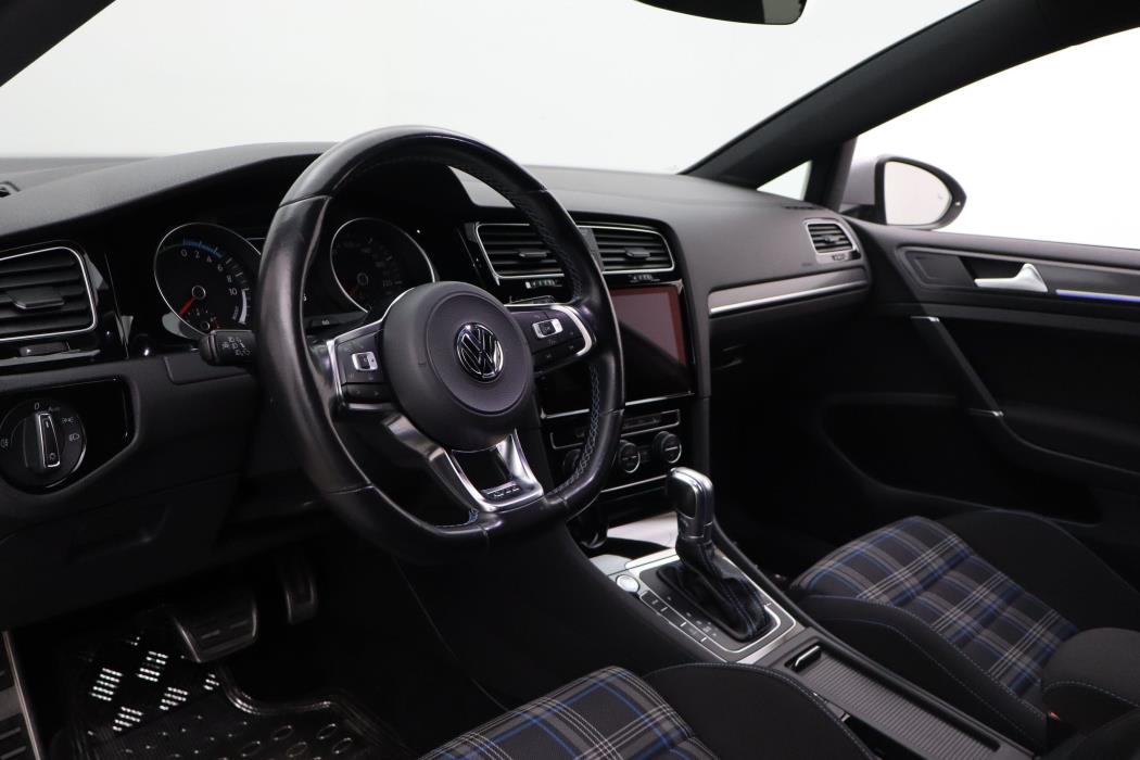 Volkswagen Golf 2017