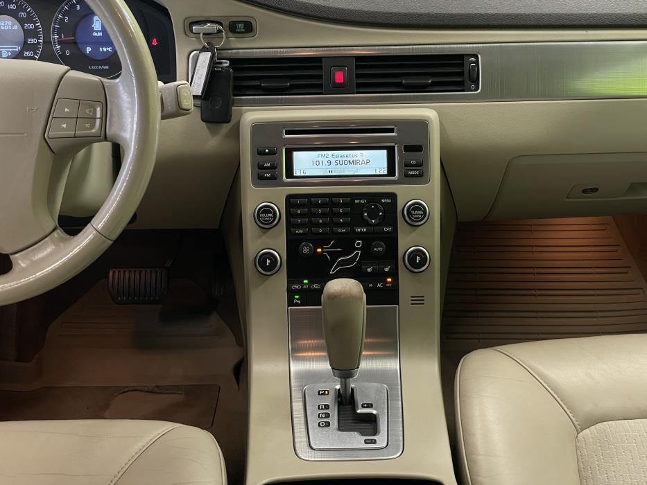 Volvo V70 2009