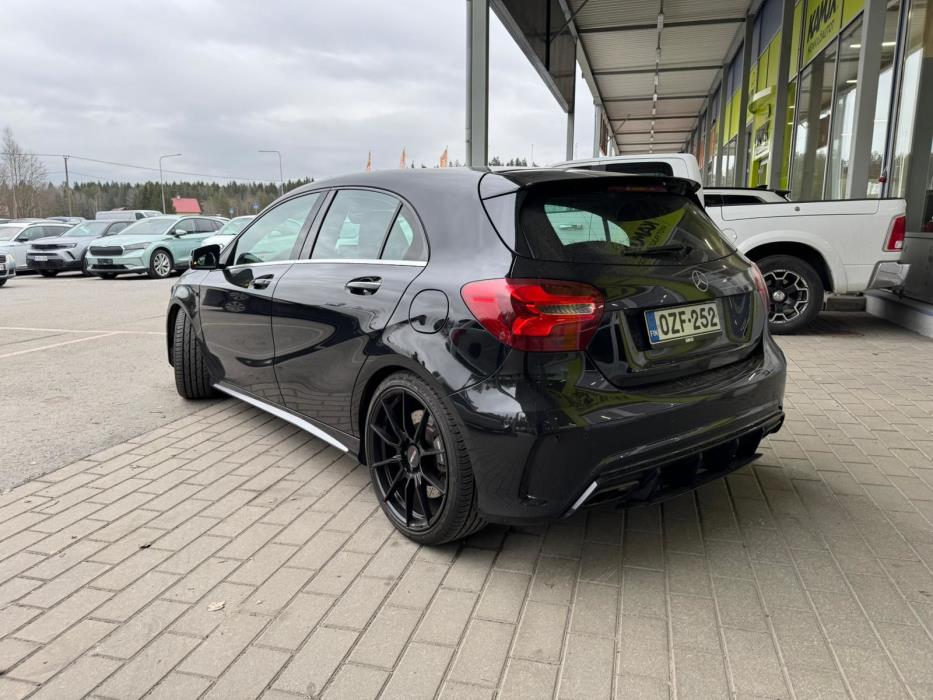 Mercedes-Benz A 45 AMG 2016