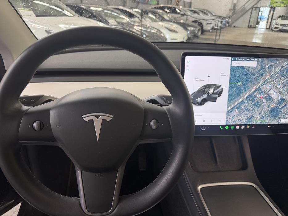 Tesla Model Y 2021
