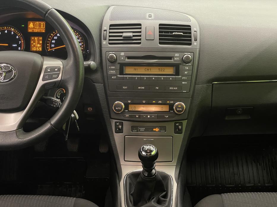 Toyota Avensis 2009