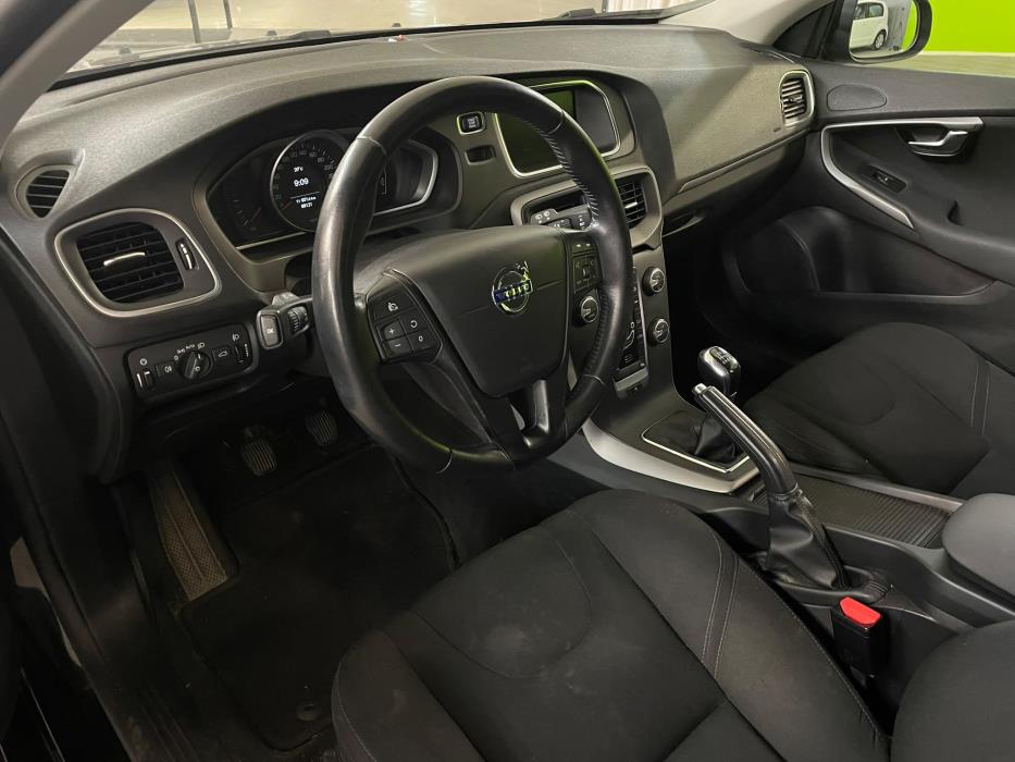 Volvo V40 2016