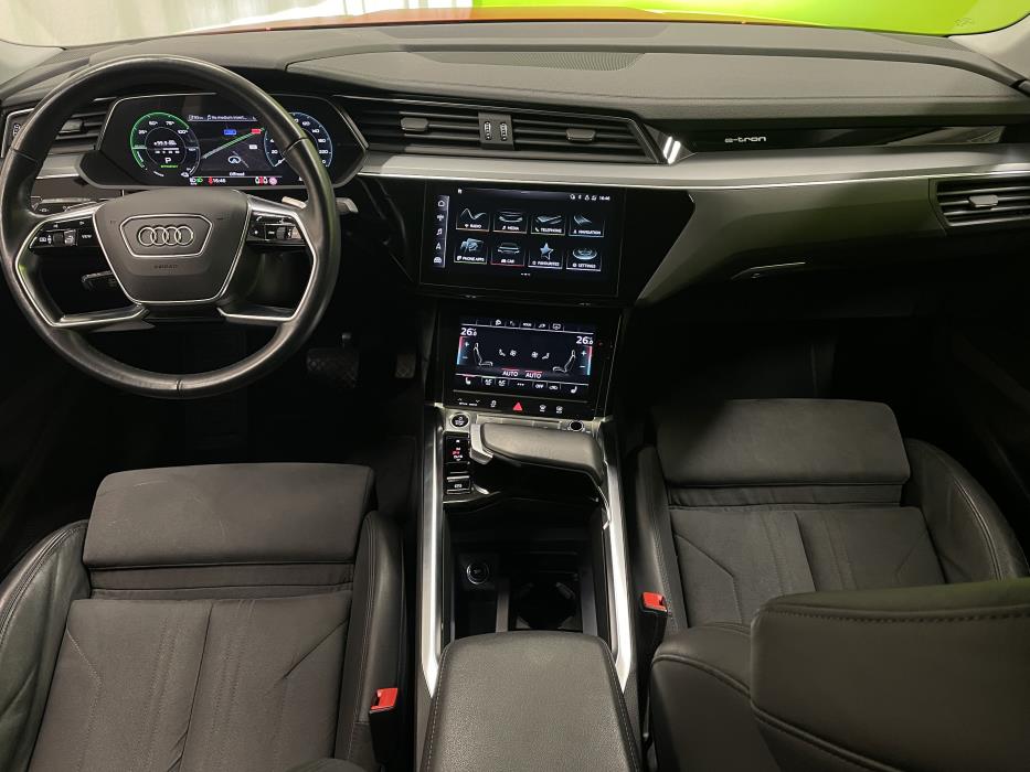 Audi e-tron 2022