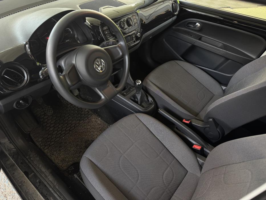 Volkswagen Up! 2013