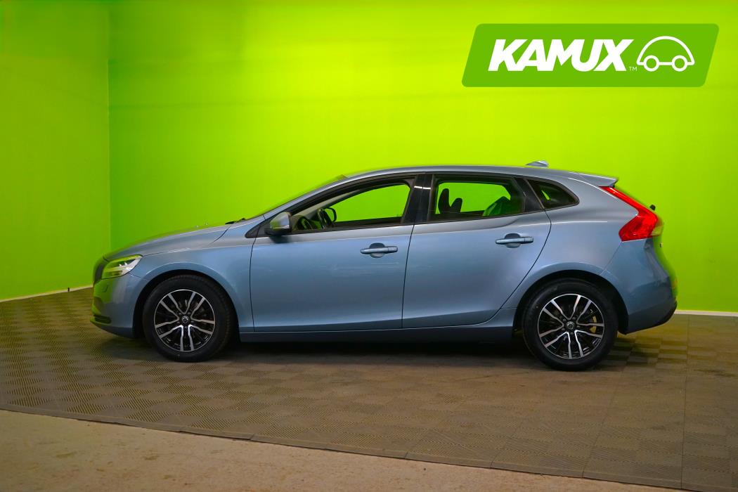 Volvo V40 2018