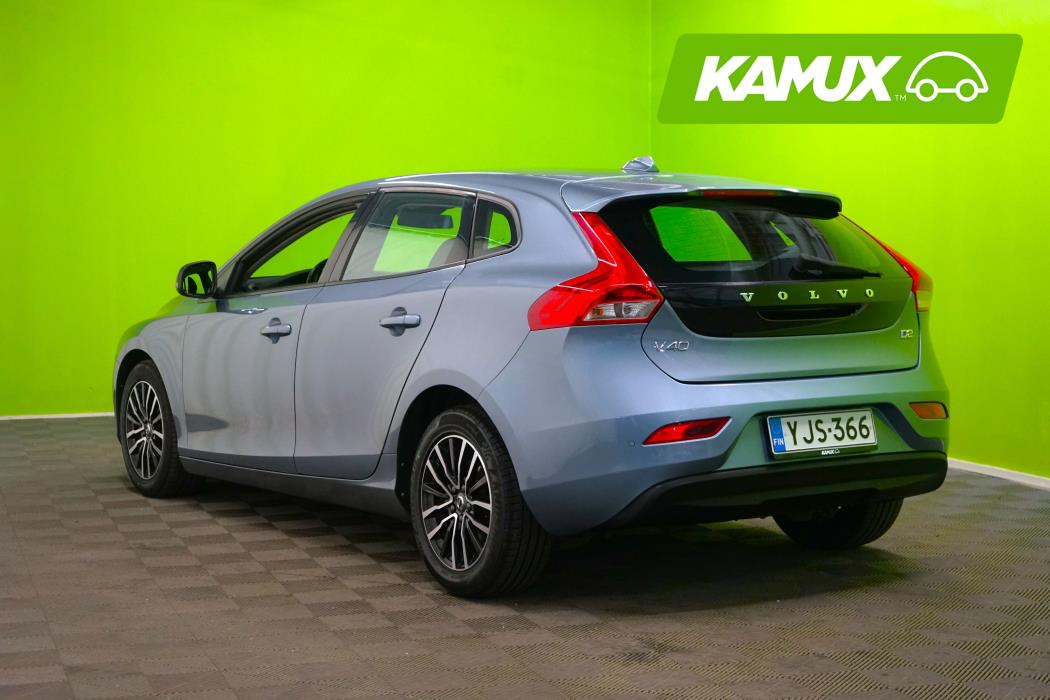 Volvo V40 2018