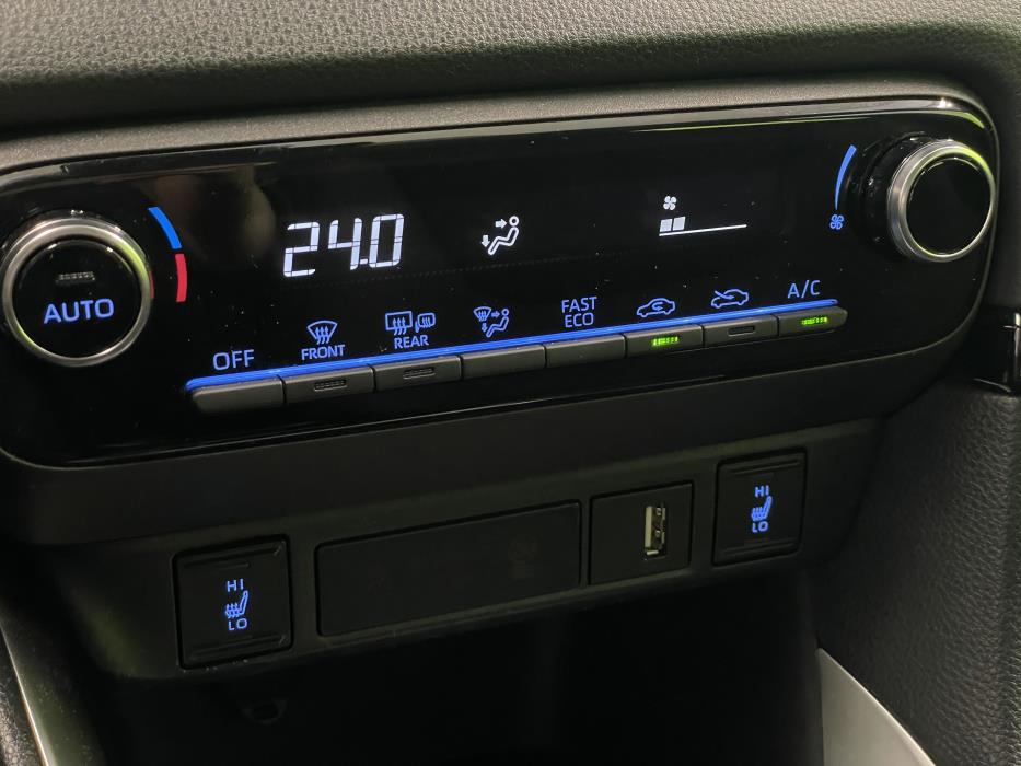 Mazda 2 Hybrid 2023